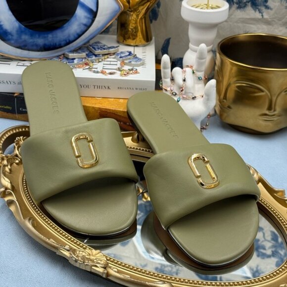 🆕 MARC JACOBS 🧿 NWOB The Snapshot Slide, Reed Green - Sz 38 US 8 - Picture 4 of 12